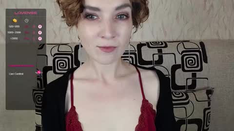 Snapshot of tinawincee chatting on 13, 9, 2025 Tina online show from 13, 9, 2025