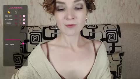 Snapshot of tinawincee chatting on 15, 9, 2025 Tina online show from 15, 9, 2025
