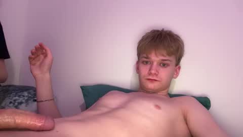 TinnyDoll online show from 17, 3, 2026