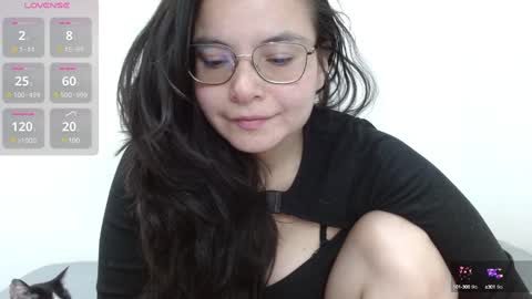 Tiny Caroline online show from 16, 2, 2025