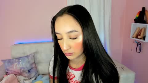 Snapshot of tiny_cora chatting on 19, 12, 2024 tiny_cora online show from 19, 12, 2024