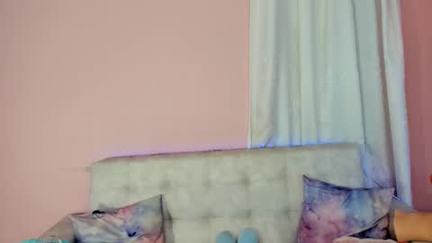 Snapshot of tiny_cora chatting on 10, 3, 2025 tiny_cora online show from 10, 3, 2025