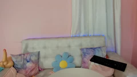Snapshot of tiny_cora chatting on 10, 3, 2025 tiny_cora online show from 10, 3, 2025
