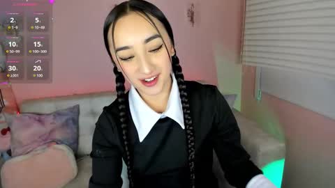 tiny_cora online show from 20, 12, 2025