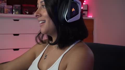 Snapshot of tiny_panther chatting on 31, 1, 2025 Ana Molly online show from 31, 1, 2025