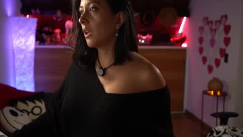 Snapshot of tiny_panther chatting on 11, 2, 2025 Ana Molly online show from 11, 2, 2025