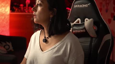 Snapshot of tiny_panther chatting on 18, 2, 2025 Ana Molly online show from 18, 2, 2025