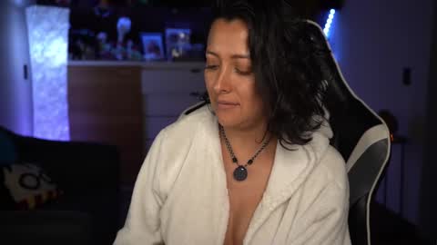 Snapshot of tiny_panther chatting on 7, 3, 2025 Ana Molly online show from 7, 3, 2025