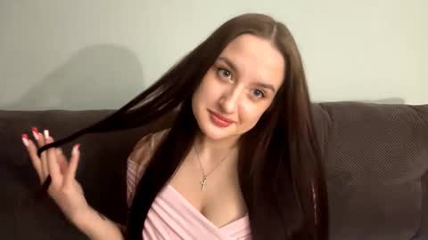 Snapshot of tinykissme chatting on 16, 1, 2026 Karolina online show from 16, 1, 2026