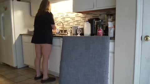 tinywithtiddies online show from 8, 11, 2025