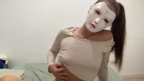 Tinks online show from 2, 10, 2025