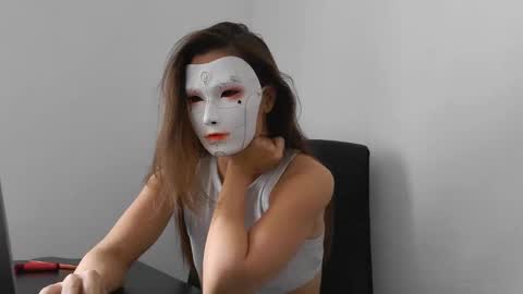 Tinks online show from 2, 12, 2025