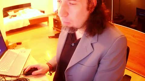 Tirolerboy27 online show from 18, 2, 2026