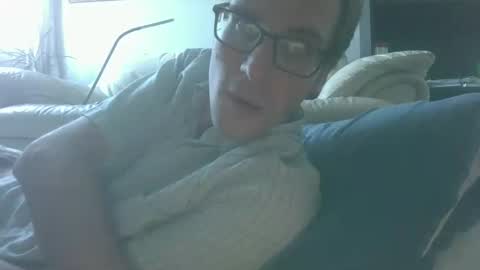 titlovercums online show from 5, 12, 2025