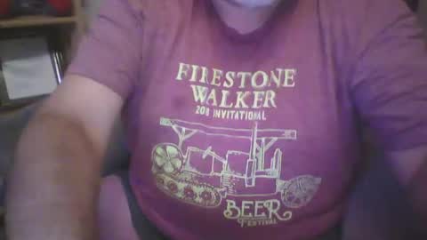 Snapshot of tittyloverr69 chatting on 4, 12, 2024 tittyloverr69 online show from 4, 12, 2024