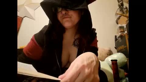 tittyqueen95 online show from 6, 3, 2025