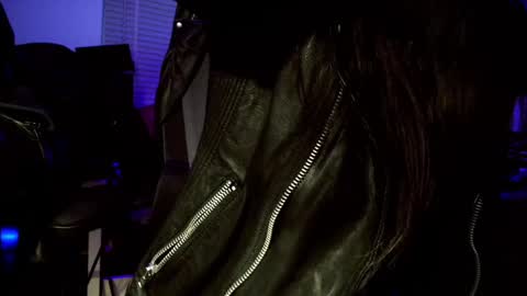 alt devil leather asian sk8r boy online show from 1, 1, 2025