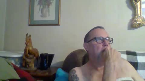 Snapshot of tnvols1968 chatting on 11, 11, 2025 Vols online show from 11, 11, 2025