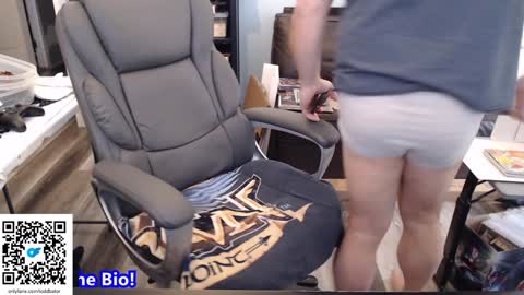 Snapshot of toddbator chatting on 23, 1, 2025 Todd Bator online show from 23, 1, 2025