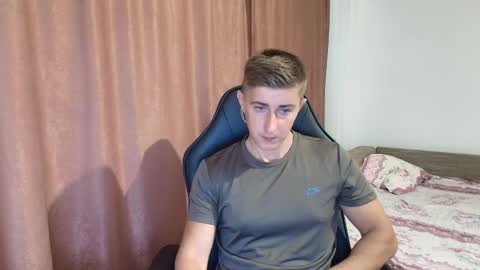 todhorny987 online show from 17, 2, 2025