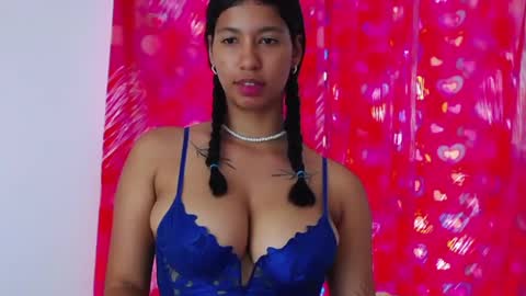 Adela y juan online show from 16, 12, 2024