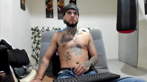 Snapshot of tokio_master chatting on 24, 10, 2025 Tokyo Master online show from 24, 10, 2025