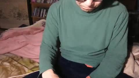 Snapshot of tokyo2024 chatting on 23, 11, 2025 small man online show from 23, 11, 2025