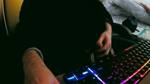 tolon408472 online show from 14, 1, 2025