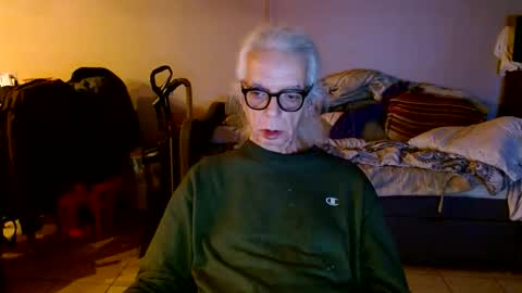 tom112292014 online show from 12, 11, 2025