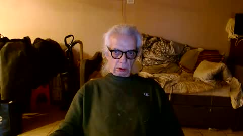 Snapshot of tom112292014 chatting on 8, 3, 2026 tom112292014 online show from 8, 3, 2026