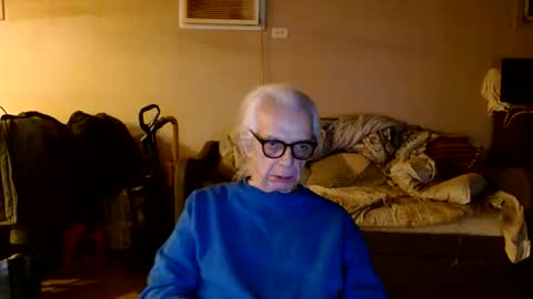 Snapshot of tom112292014 chatting on 15, 3, 2026 tom112292014 online show from 15, 3, 2026
