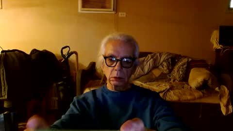 Snapshot of tom112292014 chatting on 15, 3, 2026 tom112292014 online show from 15, 3, 2026