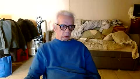 Snapshot of tom112292014 chatting on 17, 3, 2026 tom112292014 online show from 17, 3, 2026