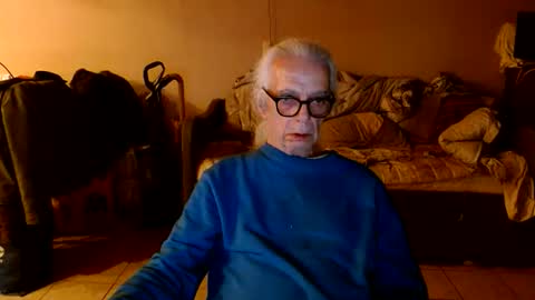 Snapshot of tom112292014 chatting on 25, 3, 2026 tom112292014 online show from 25, 3, 2026