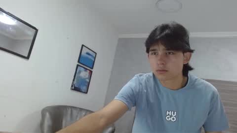 tom_0002 online show from 26, 10, 2025