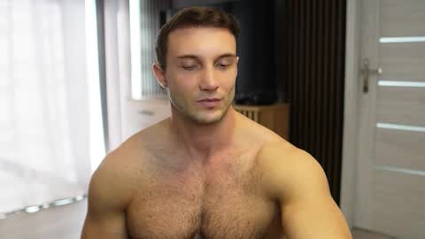 Snapshot of tom_fordd chatting on 25, 9, 2025 Tom online show from 25, 9, 2025