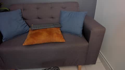 Snapshot of tom_sin_ chatting on 6, 12, 2024 Tom Sin online show from 6, 12, 2024