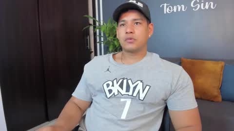 Snapshot of tom_sin_ chatting on 25, 1, 2025 Tom Sin online show from 25, 1, 2025