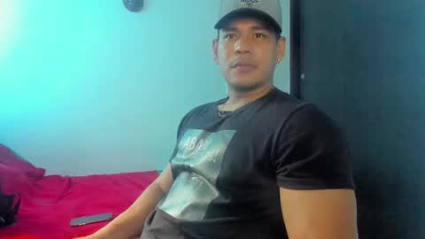 Snapshot of tom_sin_ chatting on 14, 10, 2025 Tom Sin online show from 14, 10, 2025