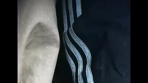 Snapshot of tomas0000 chatting on 18, 1, 2025 thomi online show from 18, 1, 2025