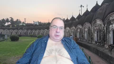 Tomaz62a online show from 5, 1, 2025