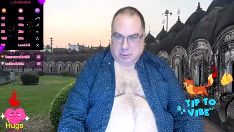Tomaz62a online show from 6, 1, 2025