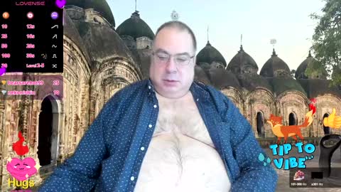 Tomaz62a online show from 6, 1, 2025