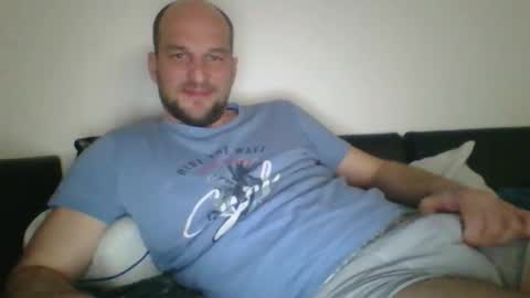 Snapshot of tome55555 chatting on 12, 2, 2026 tome55555 online show from 12, 2, 2026