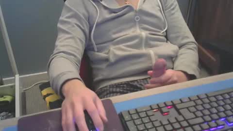 tomin3m online show from 3, 2, 2025