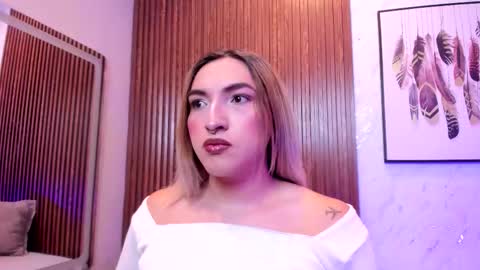   online show from 14, 12, 2025