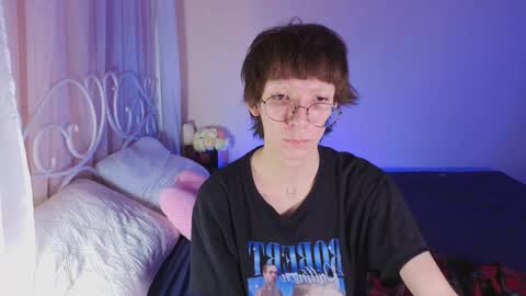 Snapshot of tommiehi chatting on 18, 10, 2025 Tommie online show from 18, 10, 2025