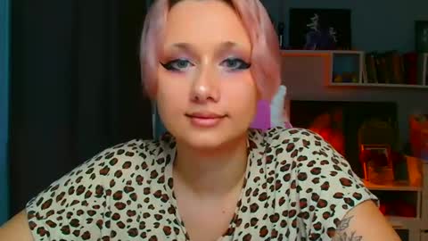 Snapshot of tommioo7 chatting on 12, 3, 2025 Galadriel online show from 12, 3, 2025