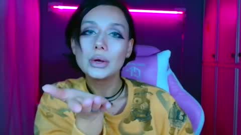 Snapshot of tommioo7 chatting on 24, 9, 2025 Galadriel online show from 24, 9, 2025