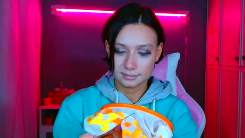 Snapshot of tommioo7 chatting on 25, 9, 2025 Galadriel online show from 25, 9, 2025